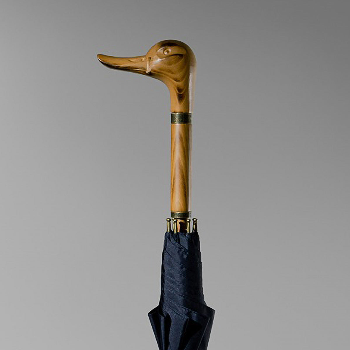 Sorélane Colvert : version Bleu marine du parapluie.
