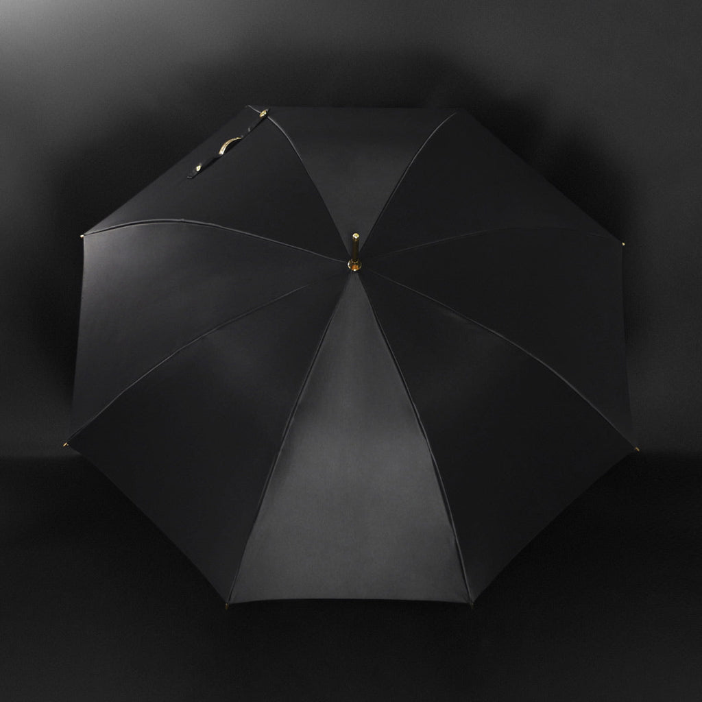 Sorélane Fauve : toile noire vue du dessus.