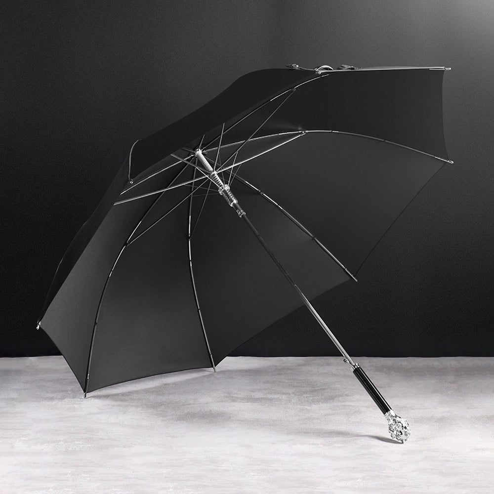 Sorélane Majesté : parapluie noir ouvert et structure intérieure.